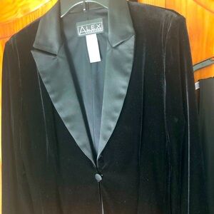 Women’s black blazer